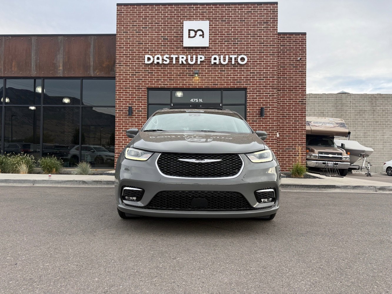 Used 2022 Chrysler Pacifica Touring-L image 20