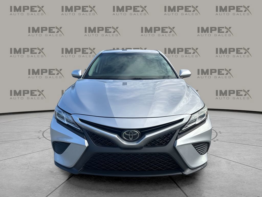 Used 2020 Toyota Camry SE image 8