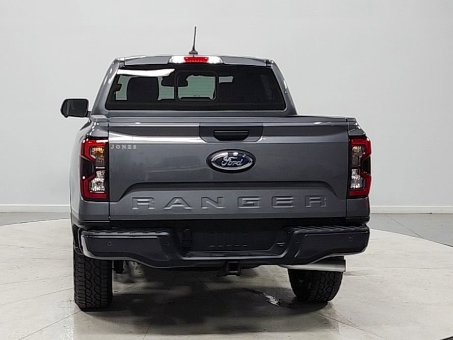 Used 2025 Ford Ranger Lariat w/ FX4 Off-Road Package AWD/4WD image 6