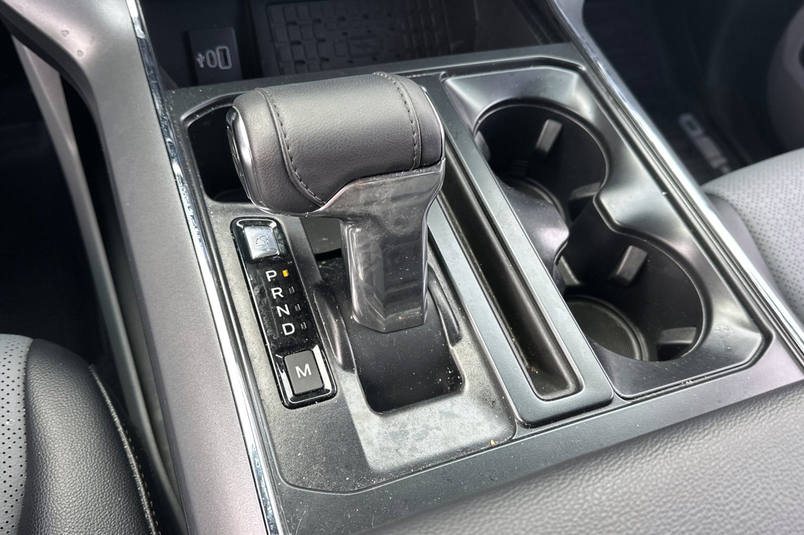 Used 2025 Ford F150 Lariat w/ Equipment Group 501A Mid image 19