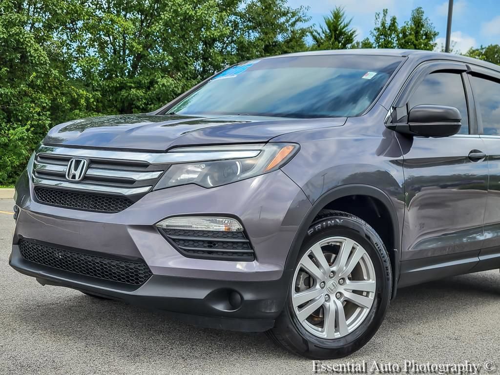 Used 2016 Honda Pilot LX image 2