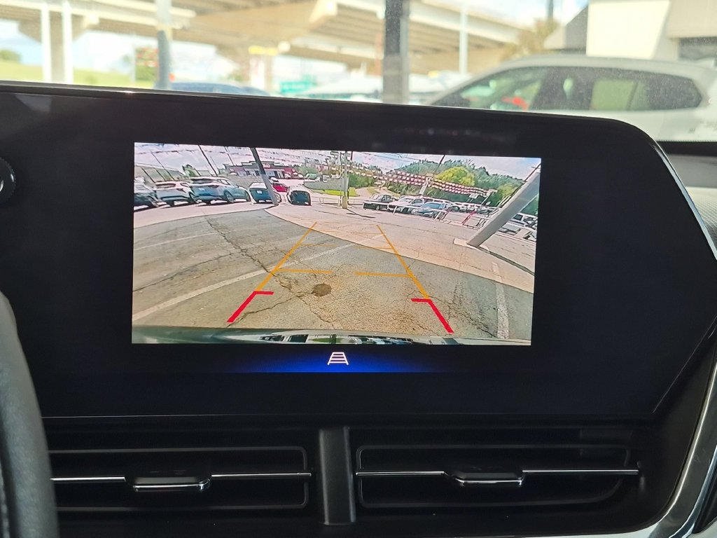 Used 2026 Chevrolet Trax LT FWD image 15