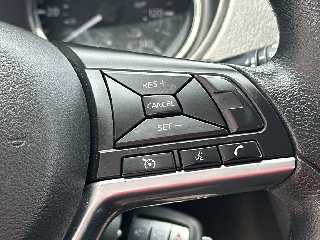 Used 2020 Nissan Rogue Sport S FWD image 15