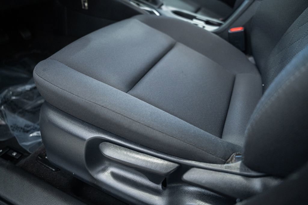 Used 2024 Toyota Corolla LE image 30