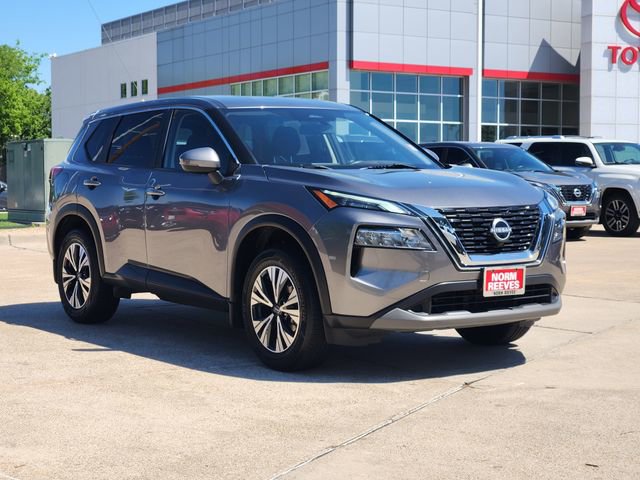 Used 2023 Nissan Rogue SV AWD/4WD image 2
