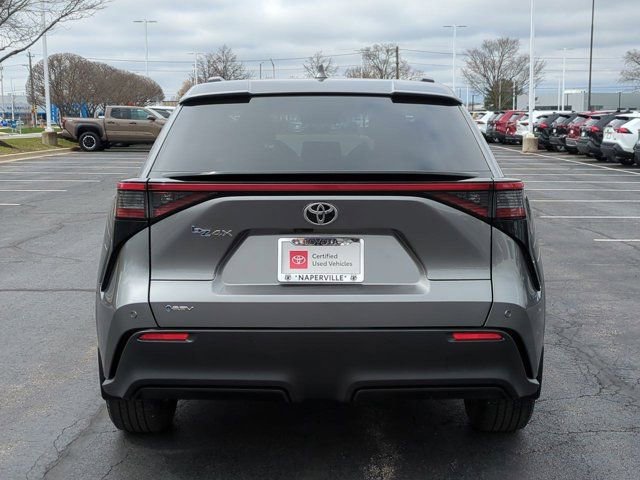 Used 2025 Toyota bZ4X FWD image 6