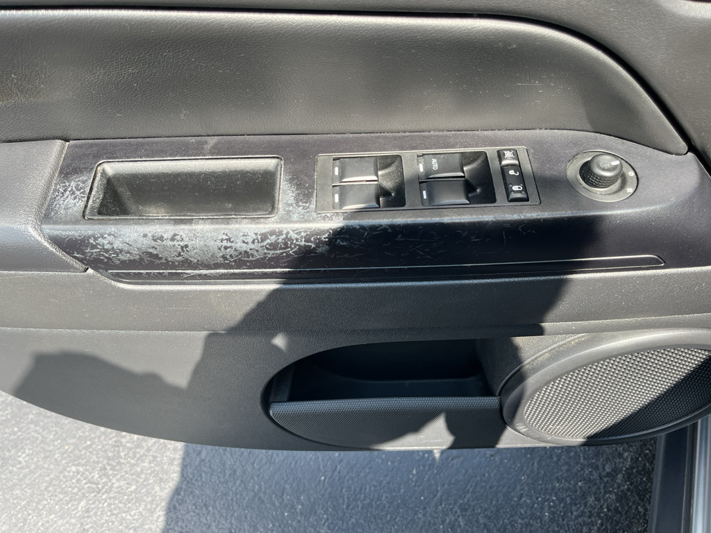 Used 2016 Jeep Patriot Latitude FWD image 47