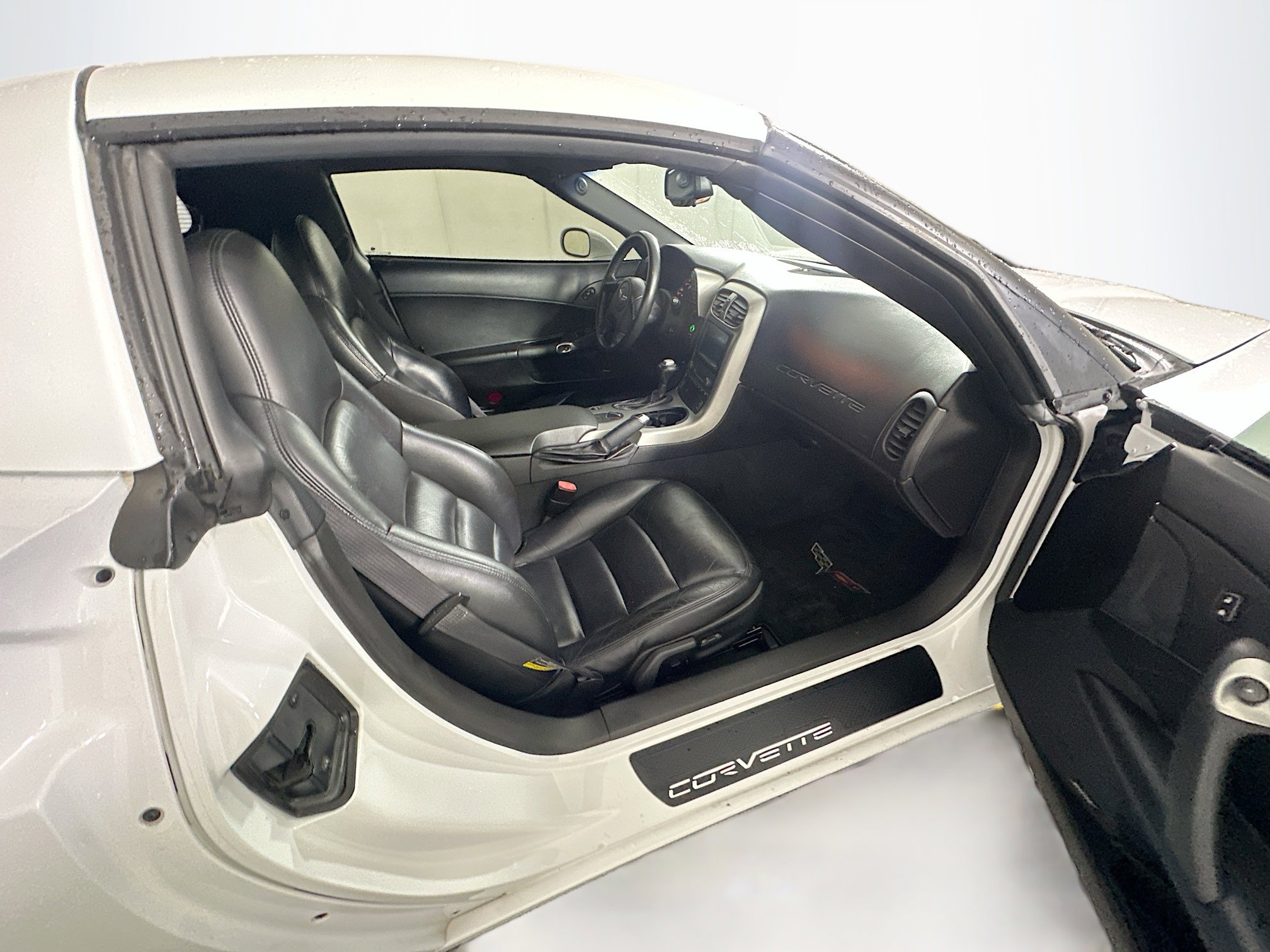 Used 2005 Chevrolet Corvette Coupe w/ Preferred Equipment Group image 26