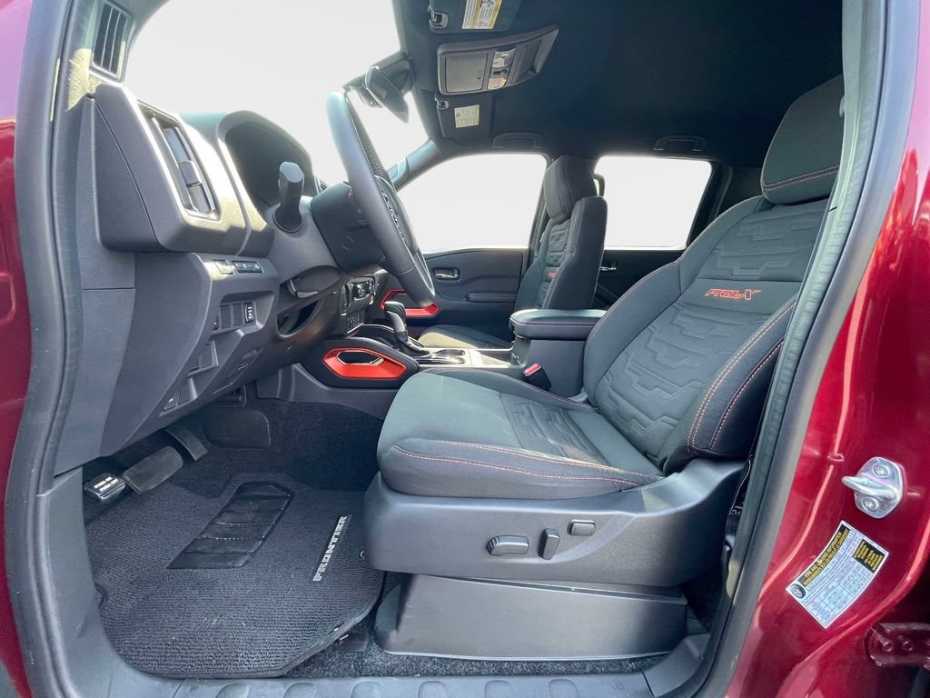 Used 2025 Nissan Frontier Pro-X w/ Pro Convenience Package RWD image 15