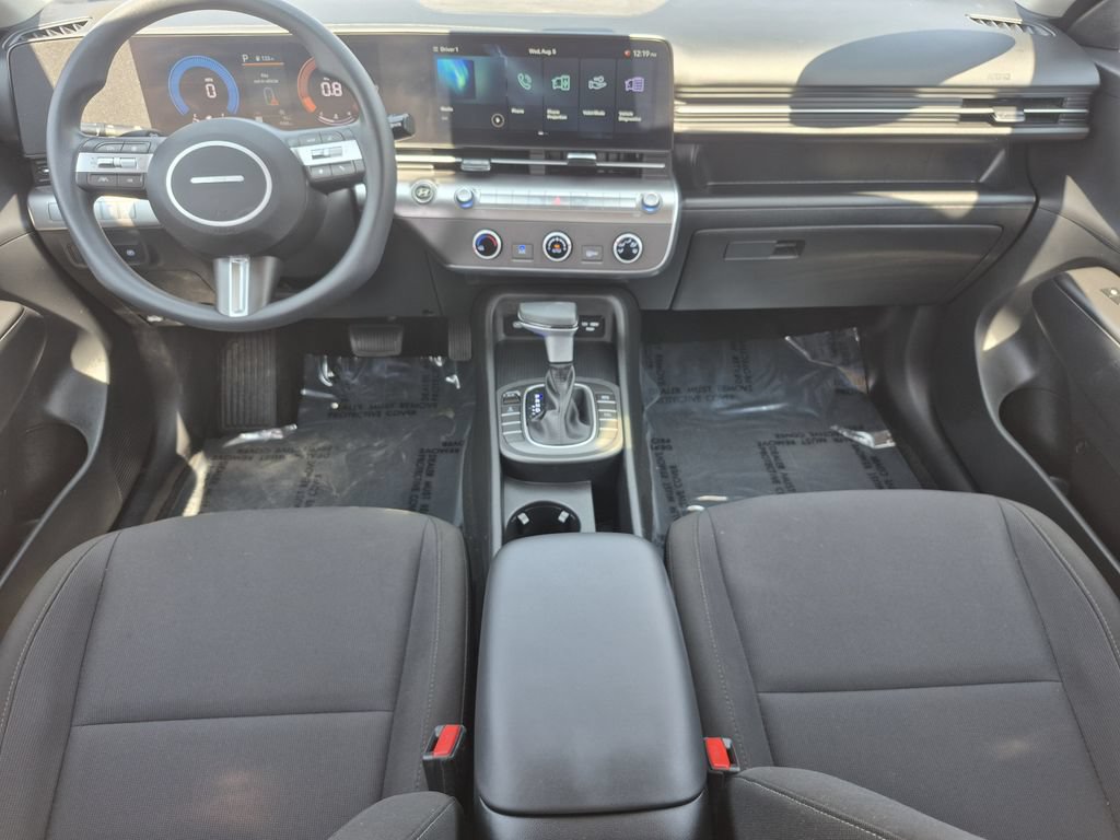Used 2025 Hyundai Kona SE AWD/4WD image 14