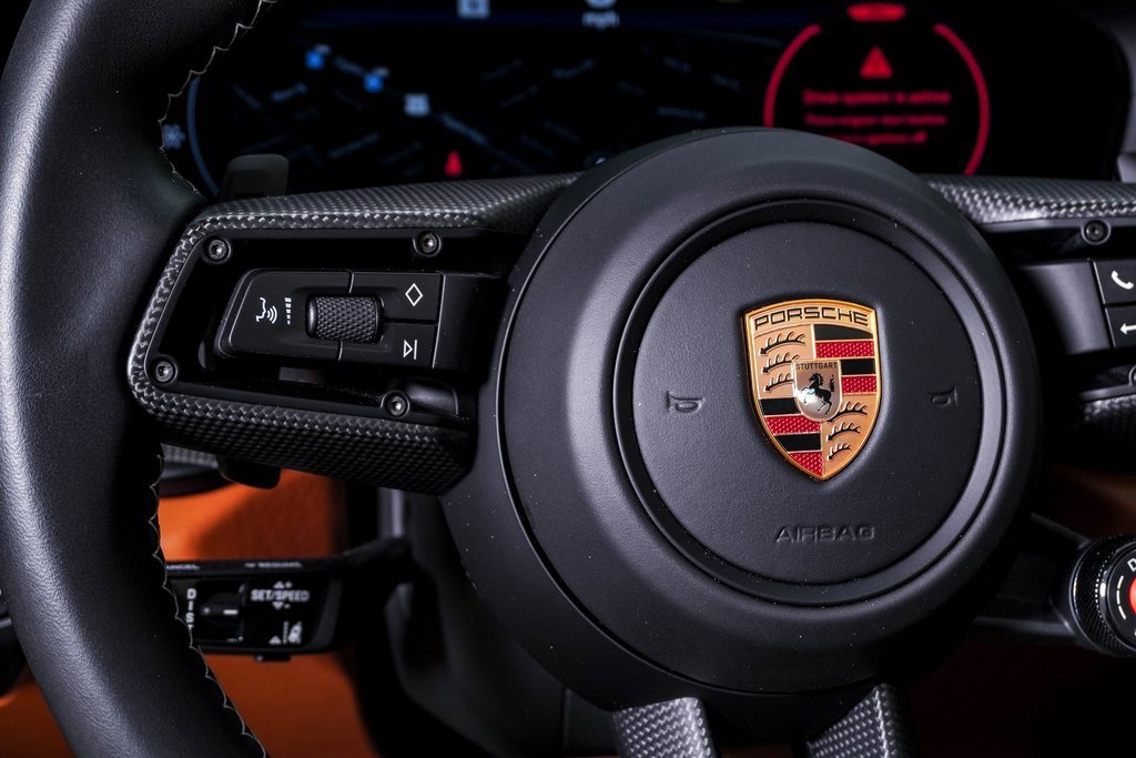 Certified 2025 Porsche 911 Carrera GTS image 23