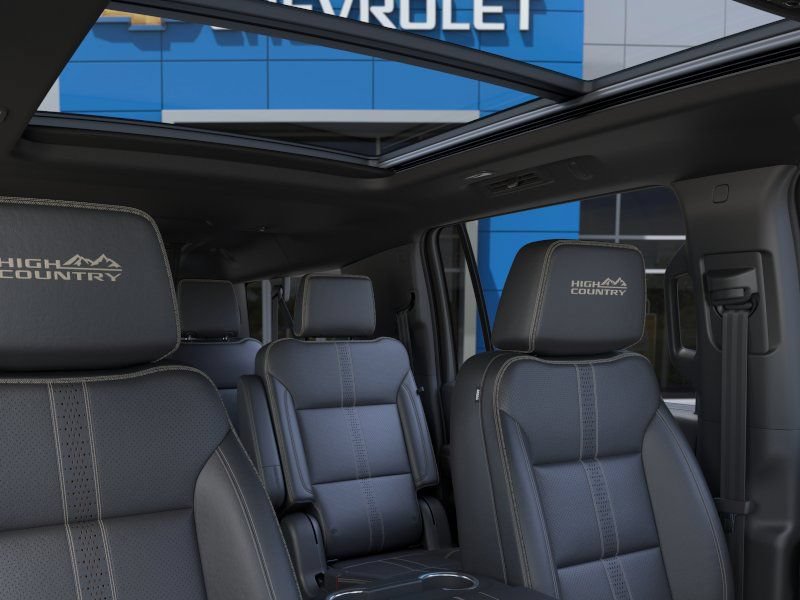 New 2026 Chevrolet Suburban High Country AWD/4WD image 24