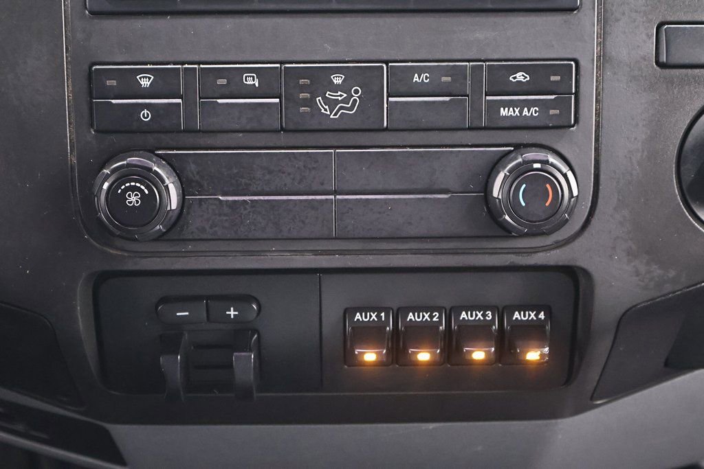 Used 2014 Ford F350 XL w/ Power Equipment Group image 12