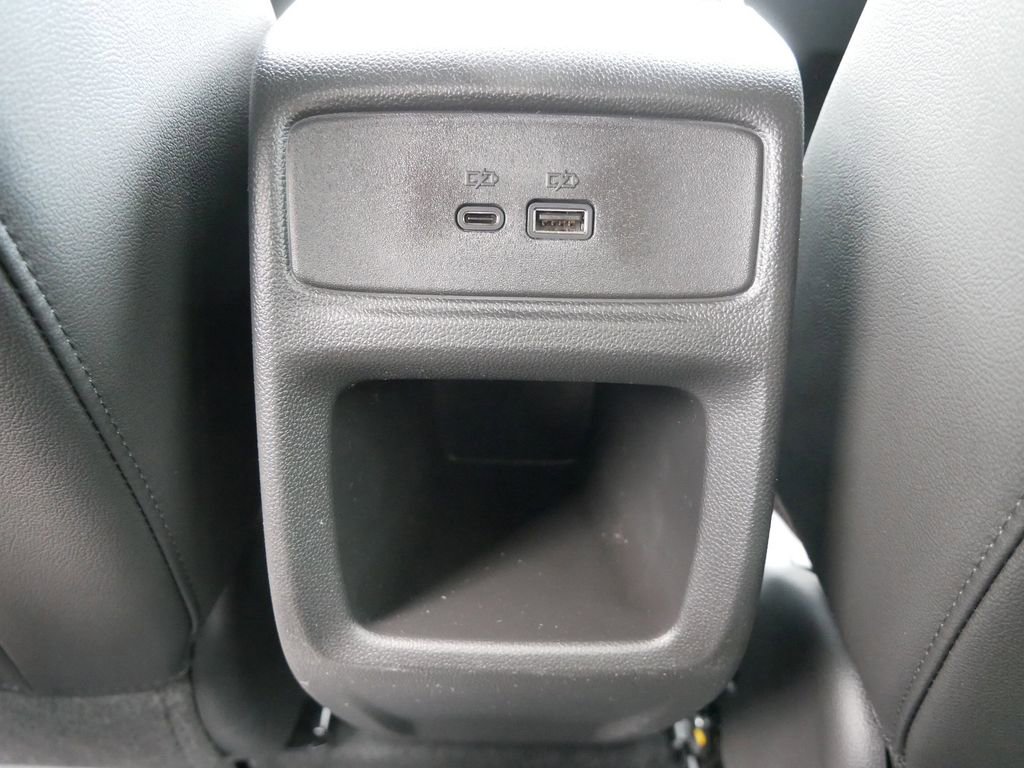 New 2026 Chevrolet Trax RS w/ Driver Confidence Package image 20