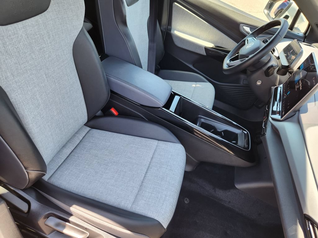 Certified 2024 Volkswagen ID.4 Pro AWD/4WD image 11