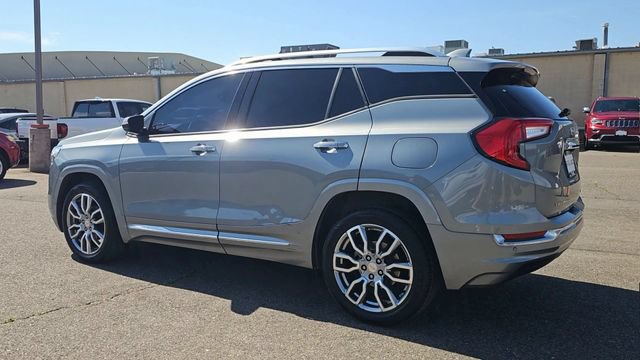Used 2023 GMC Terrain Denali AWD/4WD image 7