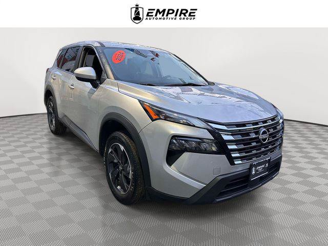 Used 2024 Nissan Rogue SV AWD/4WD image 1