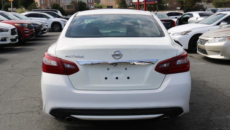 Used 2018 Nissan Altima 2.5 S w/ S Convenience Package FWD image 6