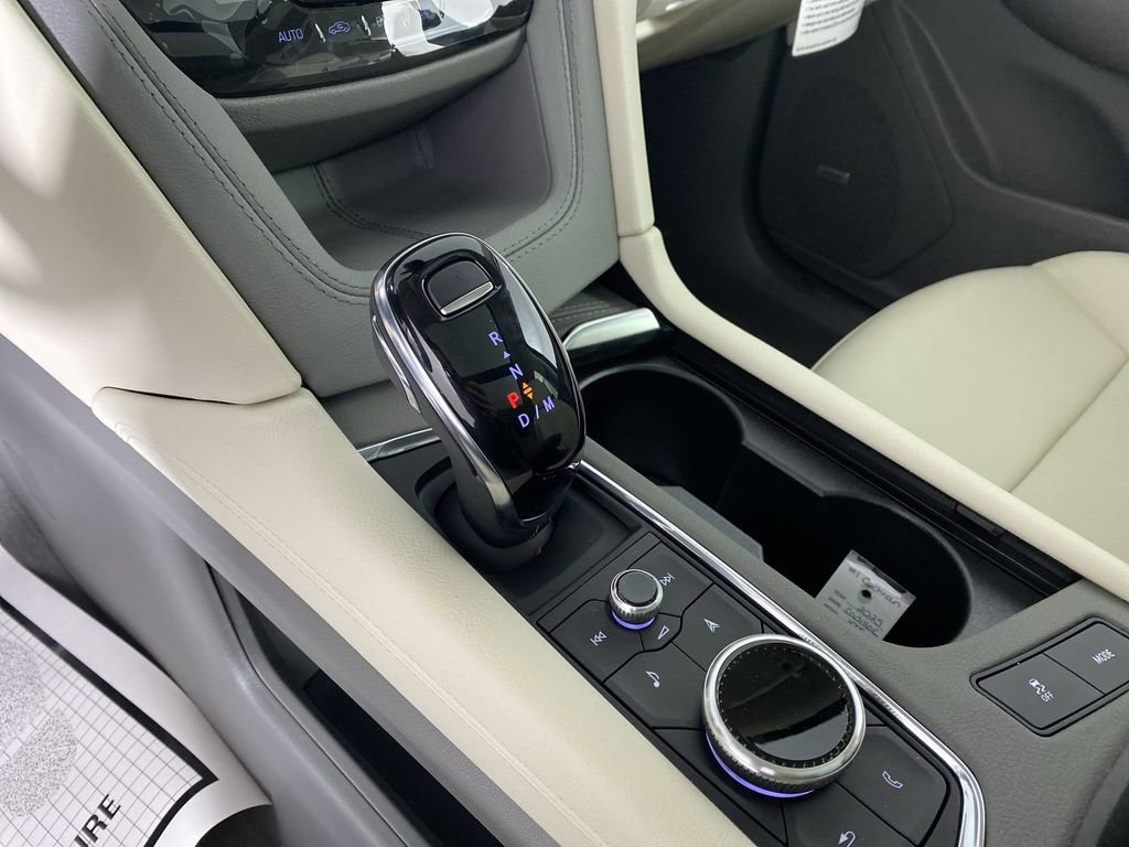 New 2025 Cadillac XT5 Premium Luxury w/ LPO, Floor Liner Package image 18