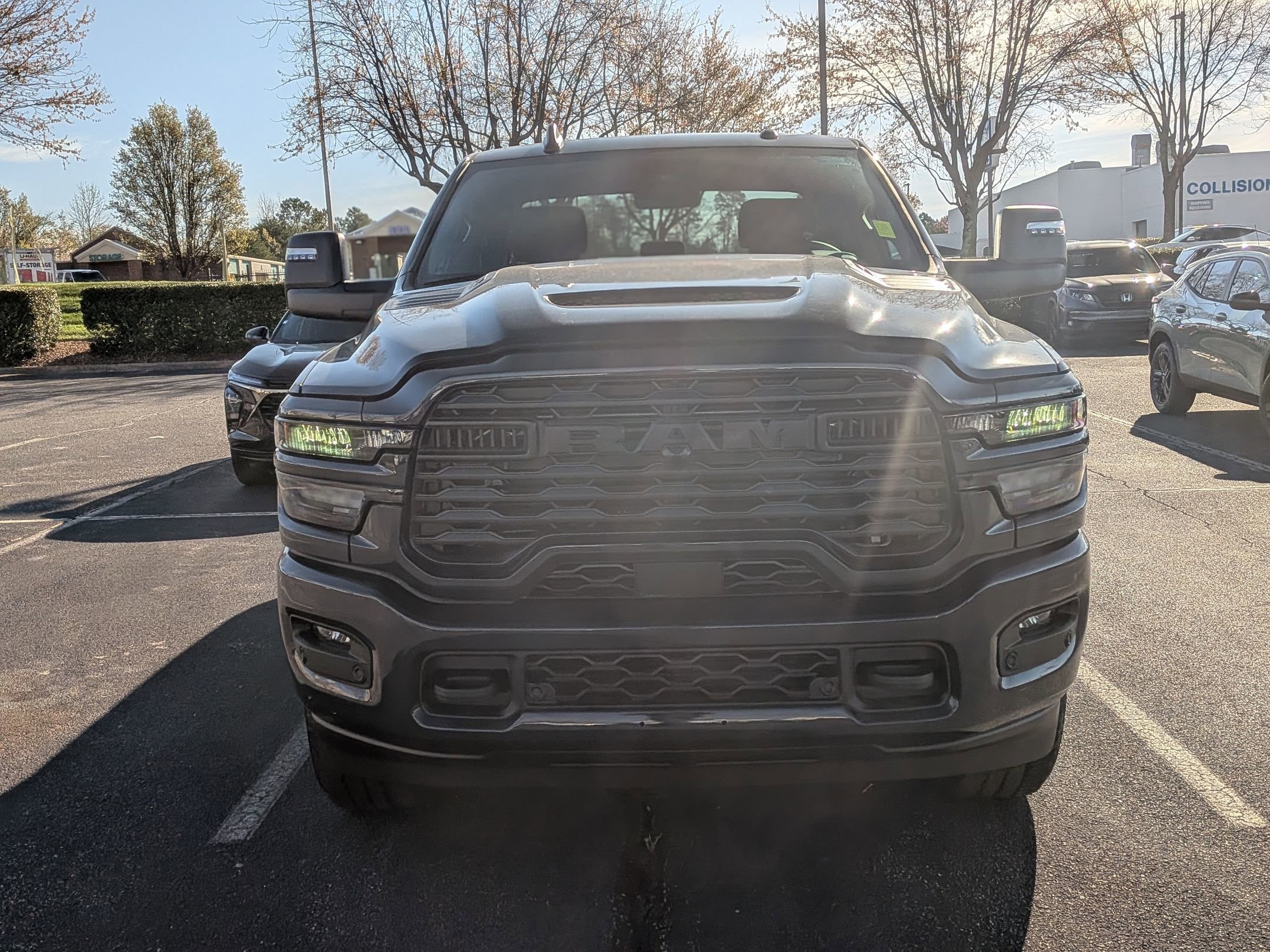 Used 2026 RAM 2500 Tradesman AWD/4WD image 3