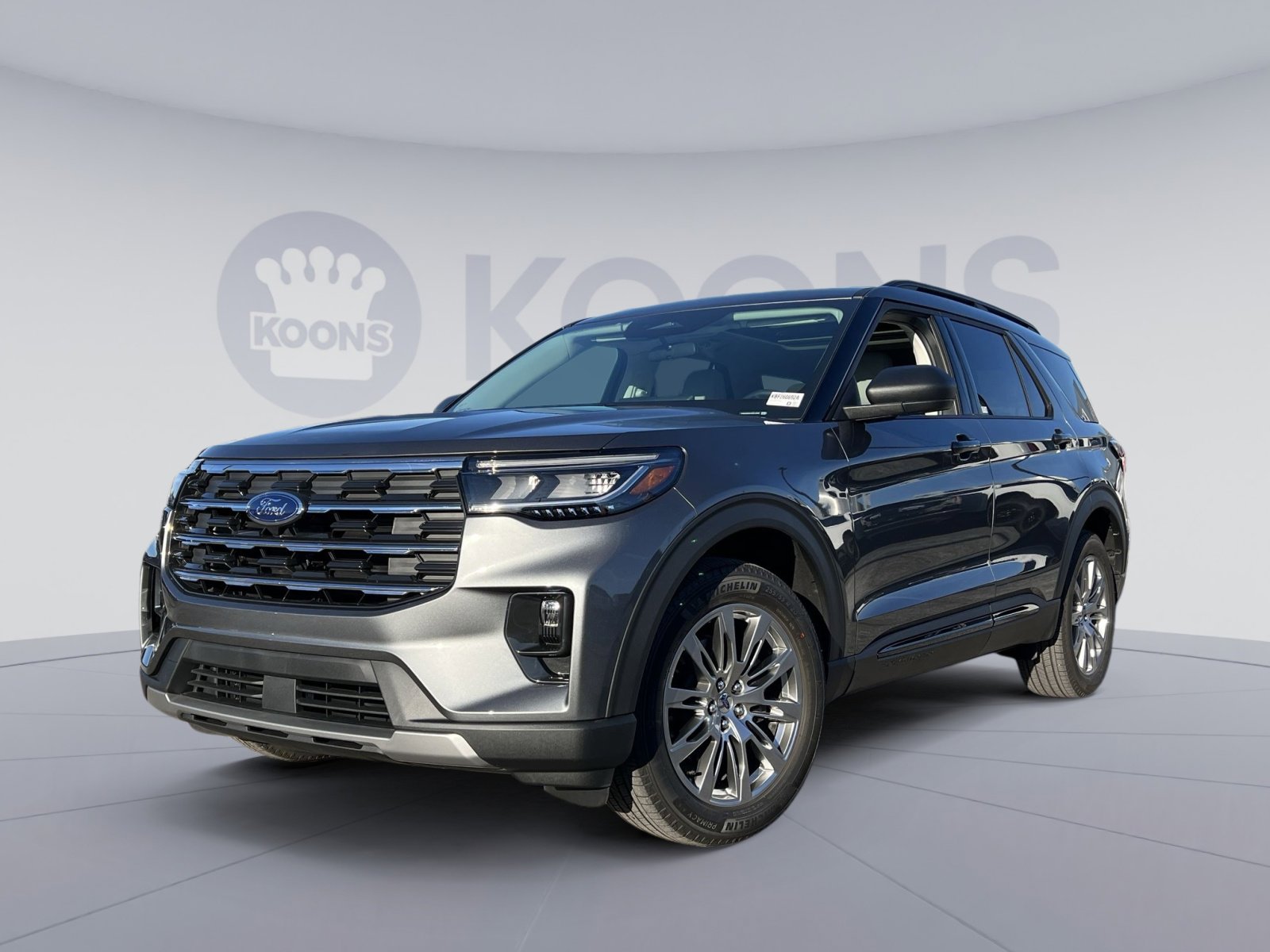 Used 2026 Ford Explorer Active image 1
