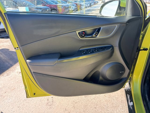 Used 2020 Hyundai Kona Limited image 28