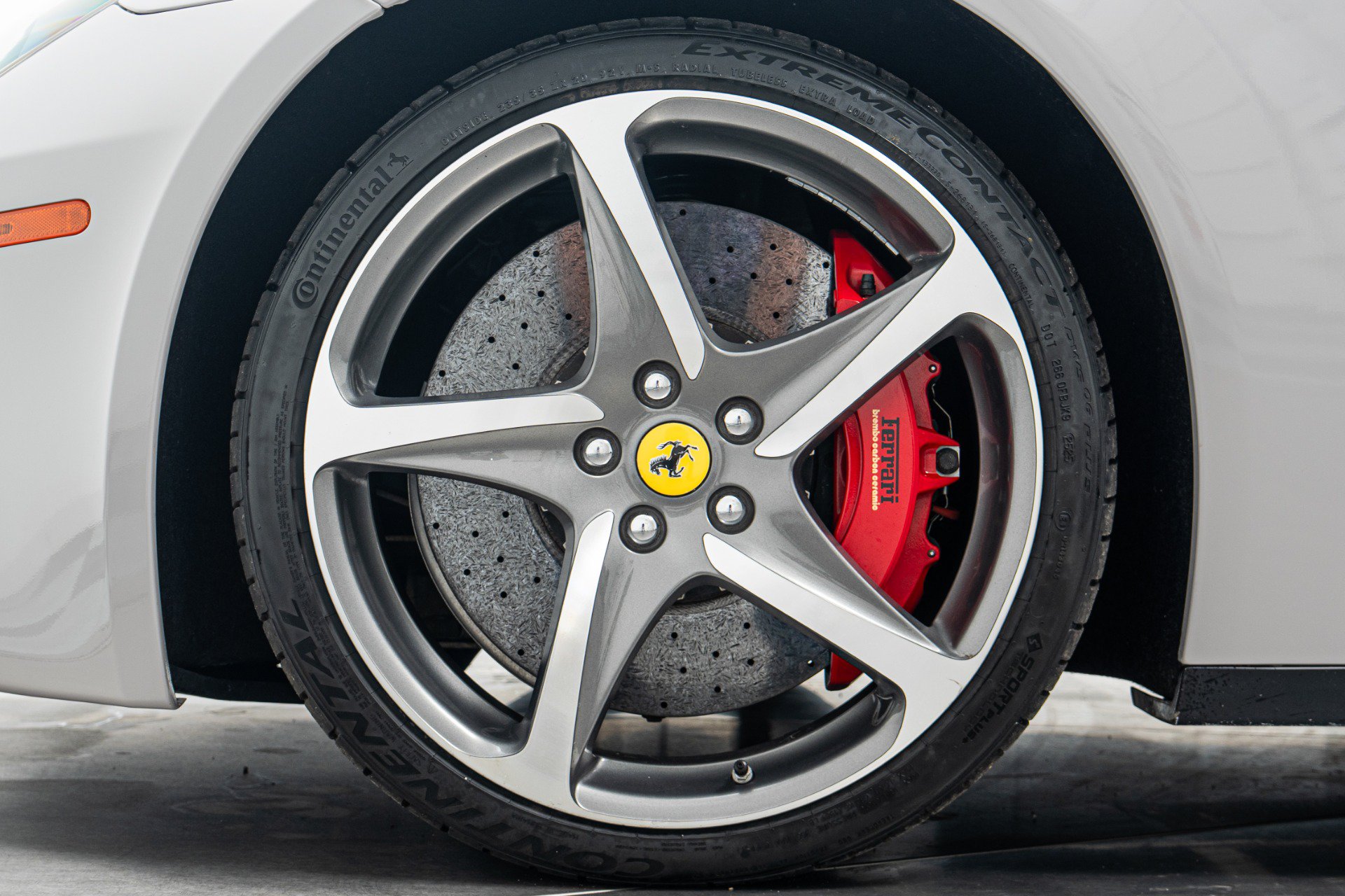 Used 2014 Ferrari FF AWD/4WD image 10