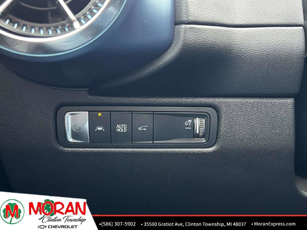 Certified 2024 Chevrolet Equinox EV LT FWD image 27