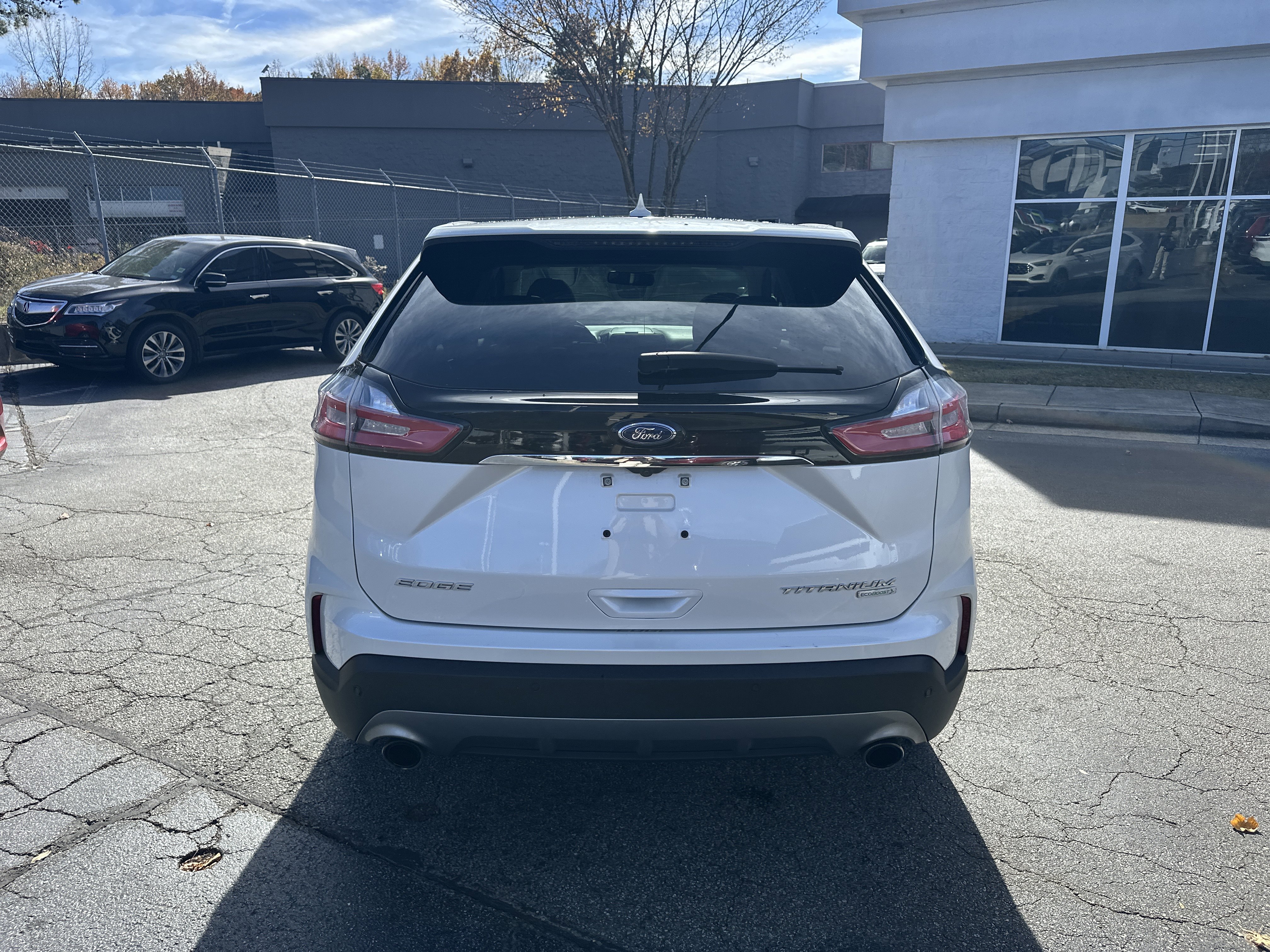 Used 2019 Ford Edge Titanium w/ Equipment Group 301A image 8