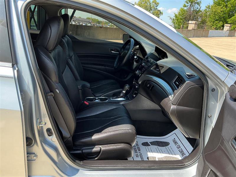 Used 2019 Acura ILX FWD image 32