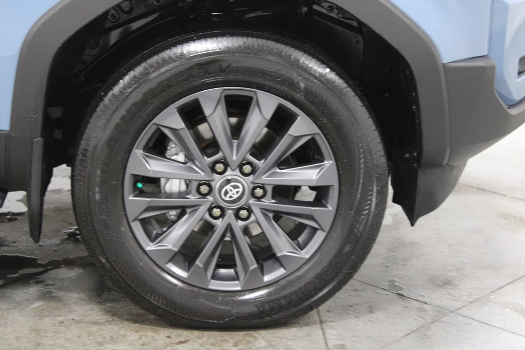 Used 2026 Toyota Land Cruiser w/ Premium Package AWD/4WD image 12