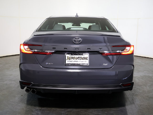 Used 2025 Toyota Camry SE FWD image 10