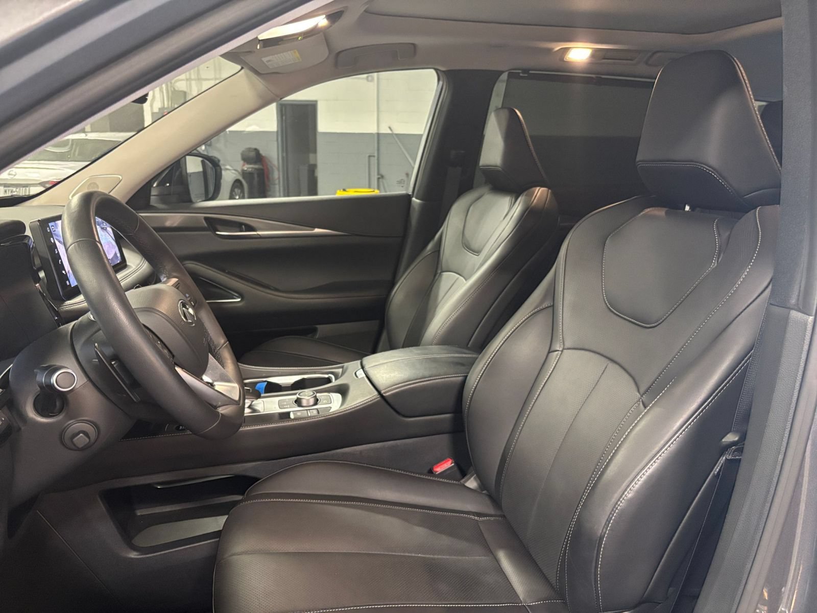 Used 2026 INFINITI QX60 Luxe AWD/4WD image 41