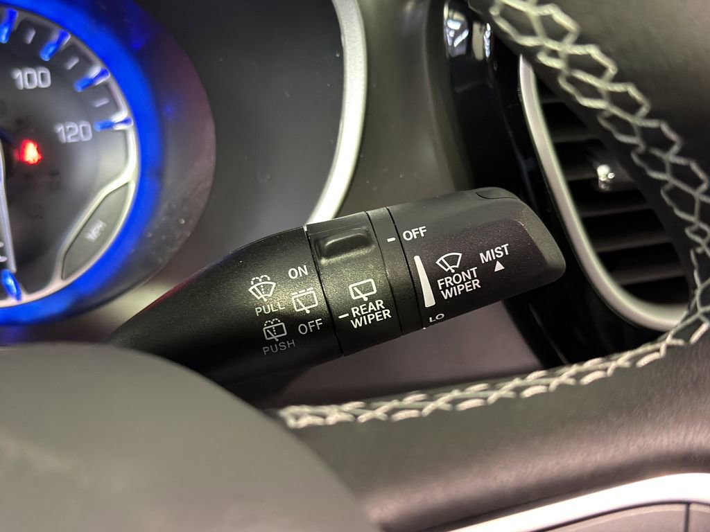 New 2026 Chrysler Pacifica Select FWD image 19