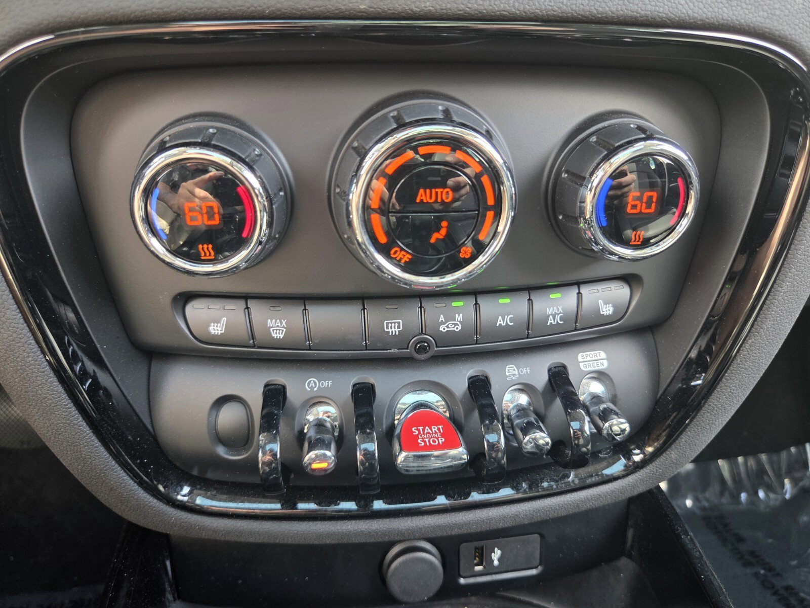 Used 2024 MINI Cooper Clubman S image 26