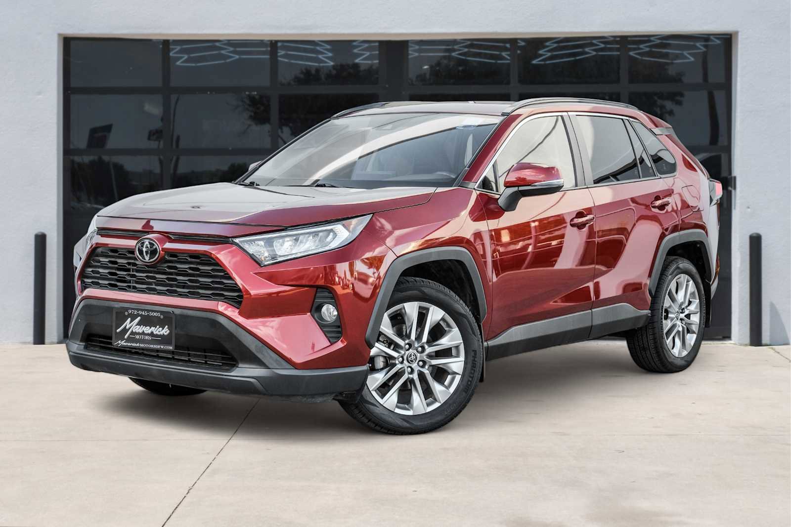 Used 2019 Toyota RAV4 XLE Premium