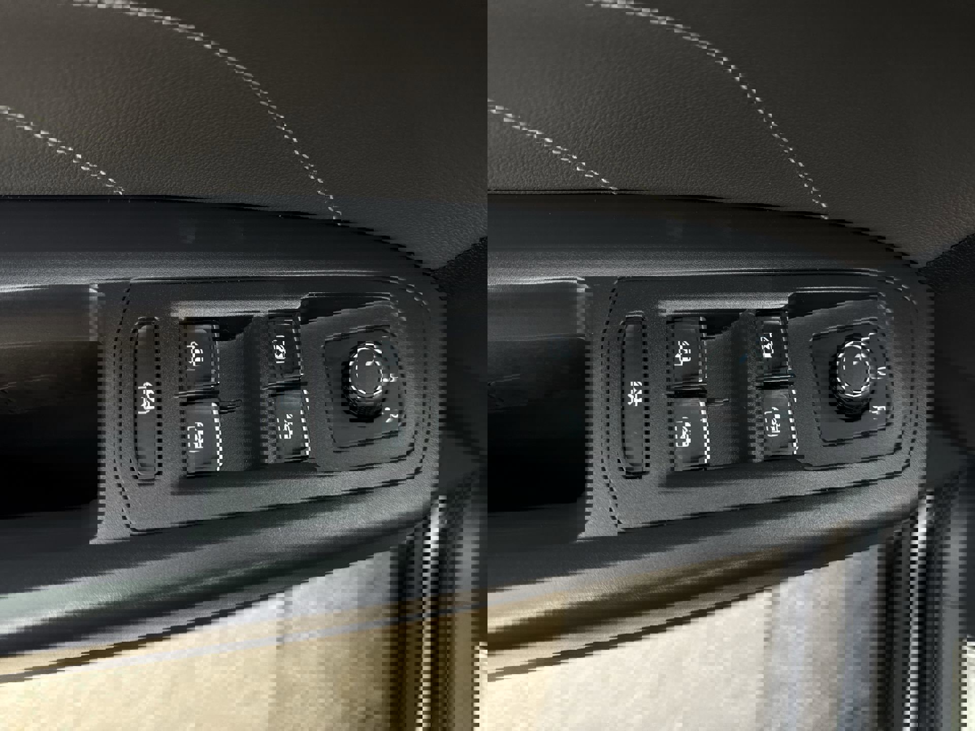 Used 2021 Volkswagen Atlas SE image 23