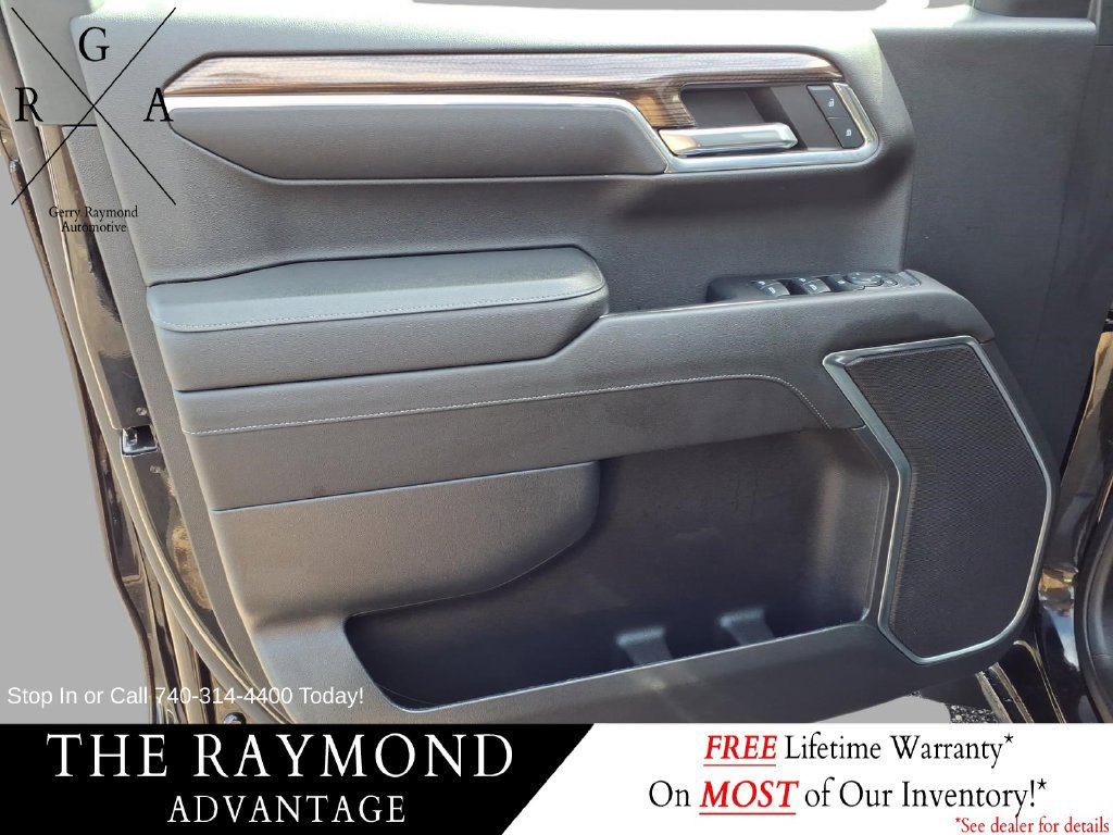 Used 2023 Chevrolet Silverado 1500 LT AWD/4WD image 16