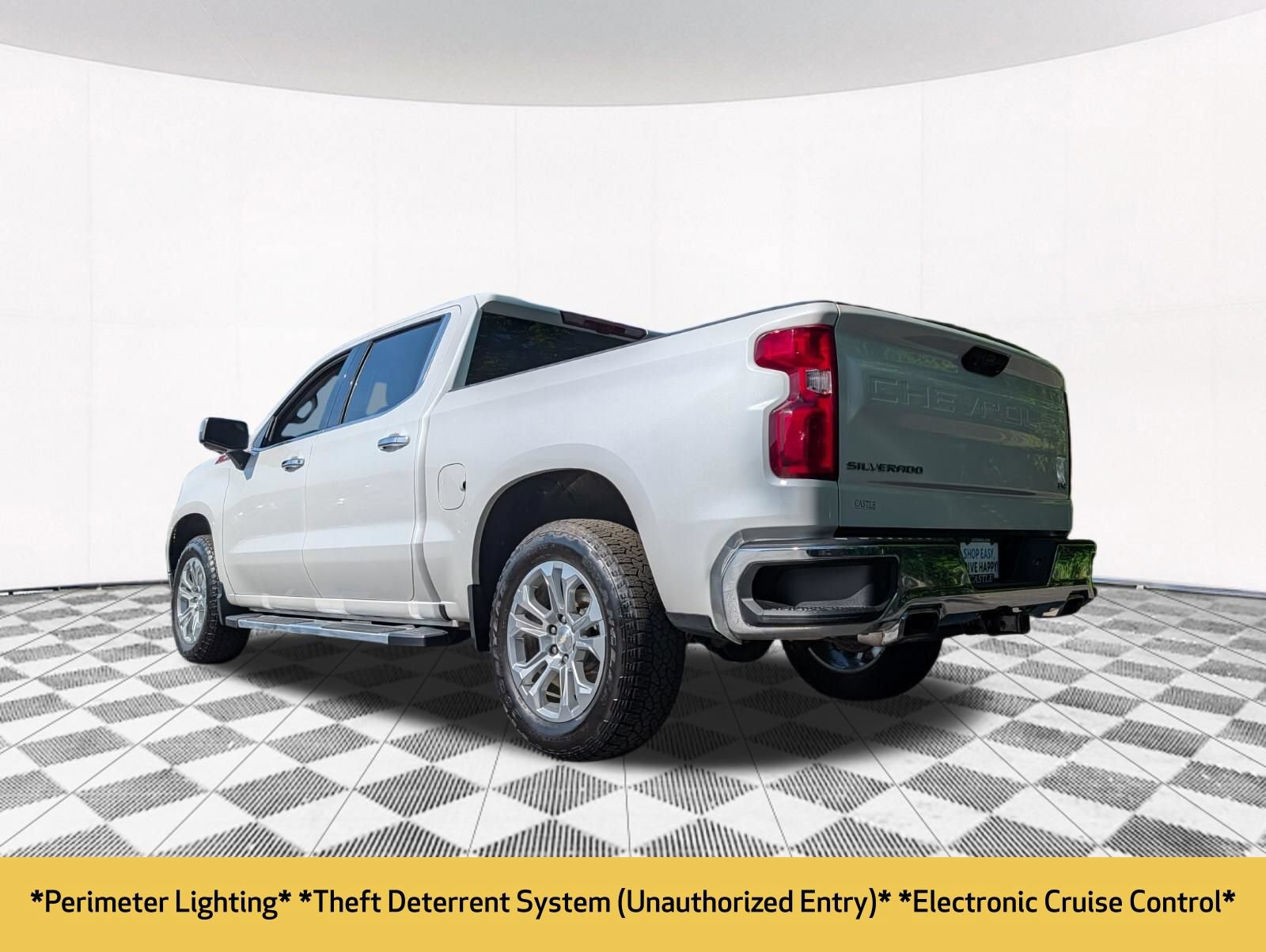 Used 2024 Chevrolet Silverado 1500 LTZ w/ Technology Package AWD/4WD image 20