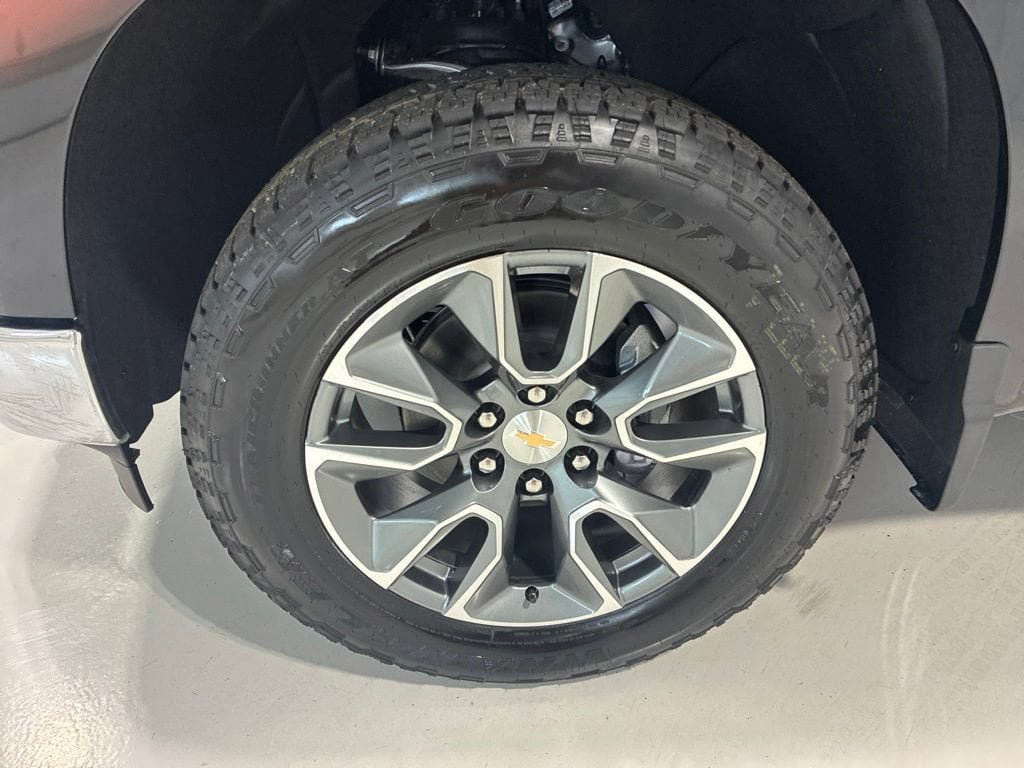 New 2026 Chevrolet Silverado 1500 LT AWD/4WD image 14