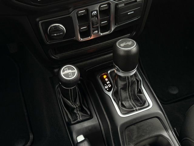 Used 2022 Jeep Wrangler Unlimited Sahara image 27