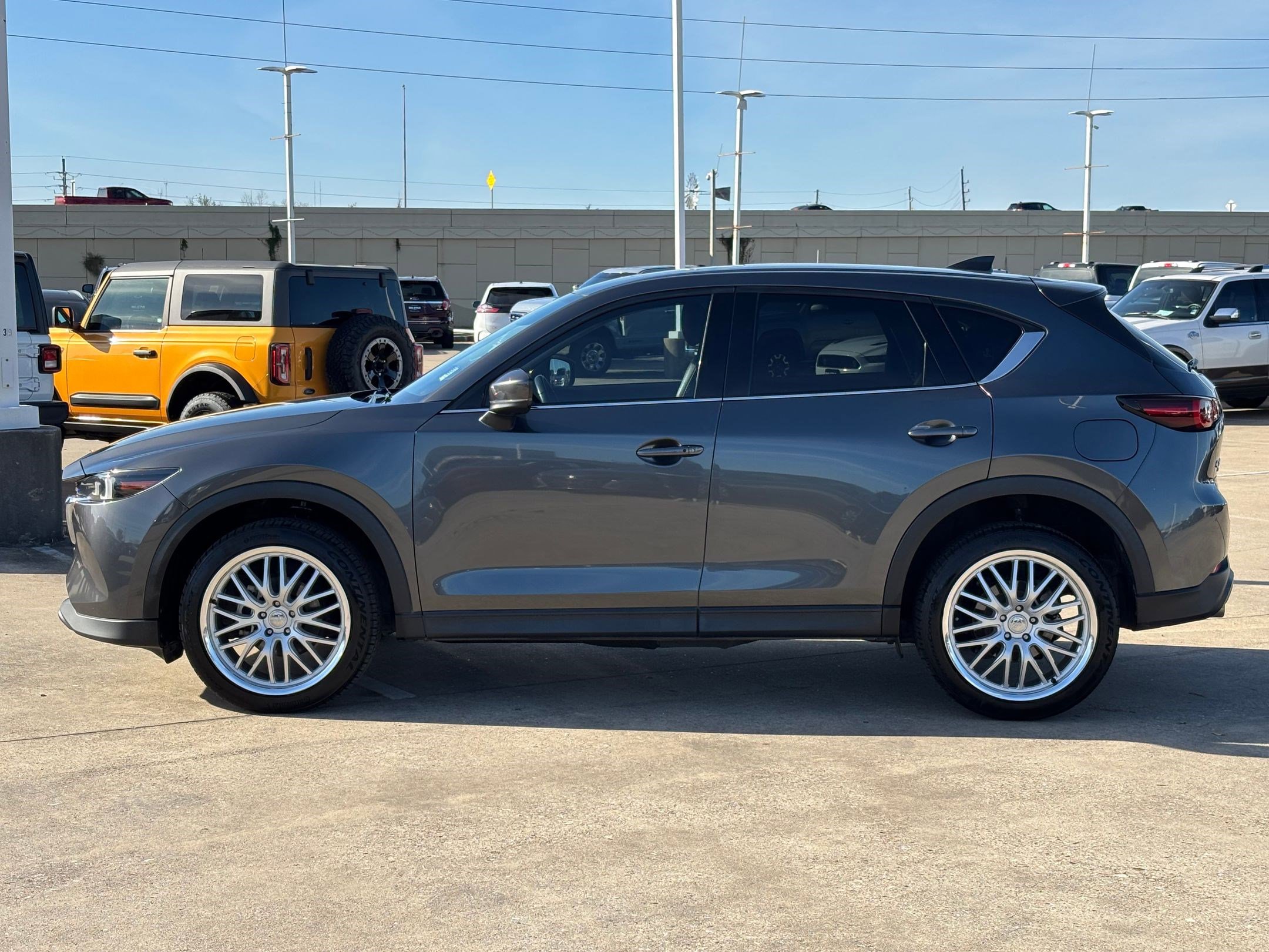 Used 2023 MAZDA CX-5 AWD 2.5 S w/ Premium Plus Pkg image 7