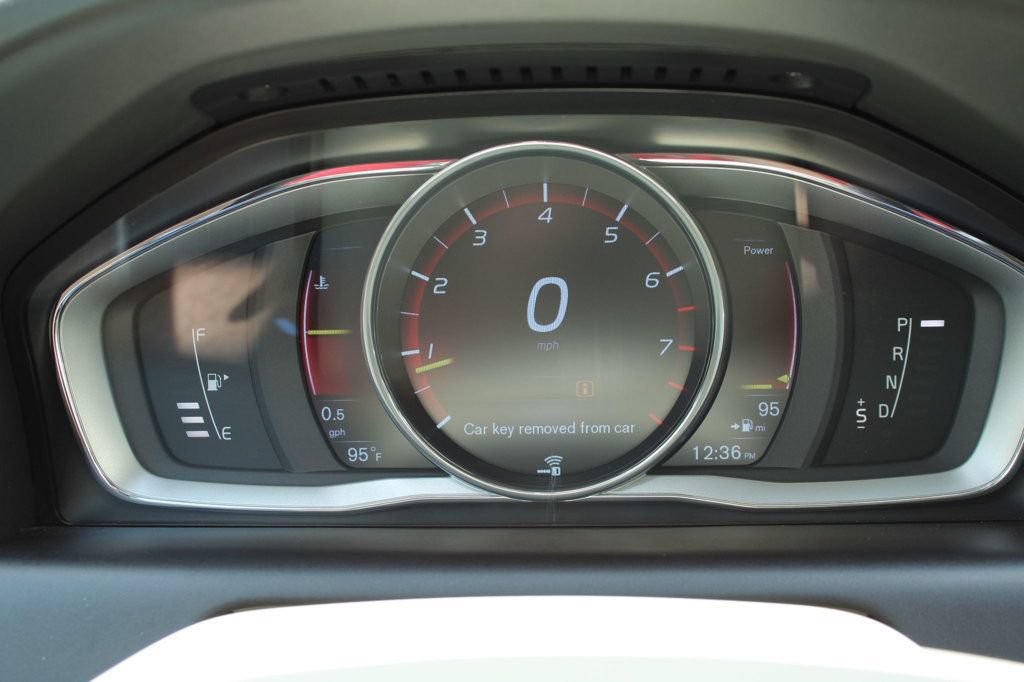 Used 2015 Volvo XC60 T6 Platinum AWD/4WD image 15