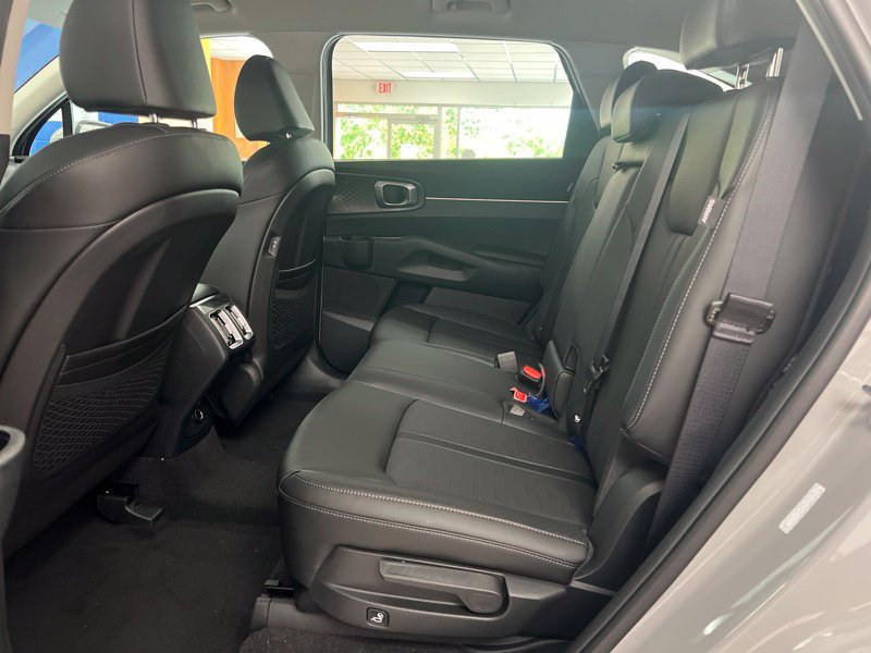 New 2026 Kia Sorento S AWD/4WD image 16