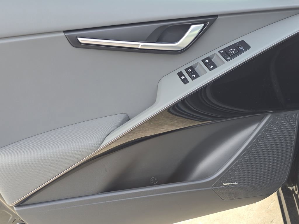 New 2026 Kia Niro EX w/ EX Premium Package image 20