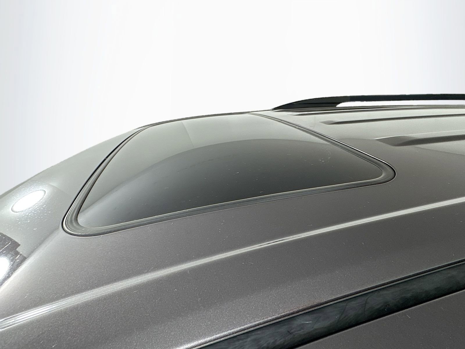 Used 2020 Toyota Sienna SE w/ SE Preferred Package image 18