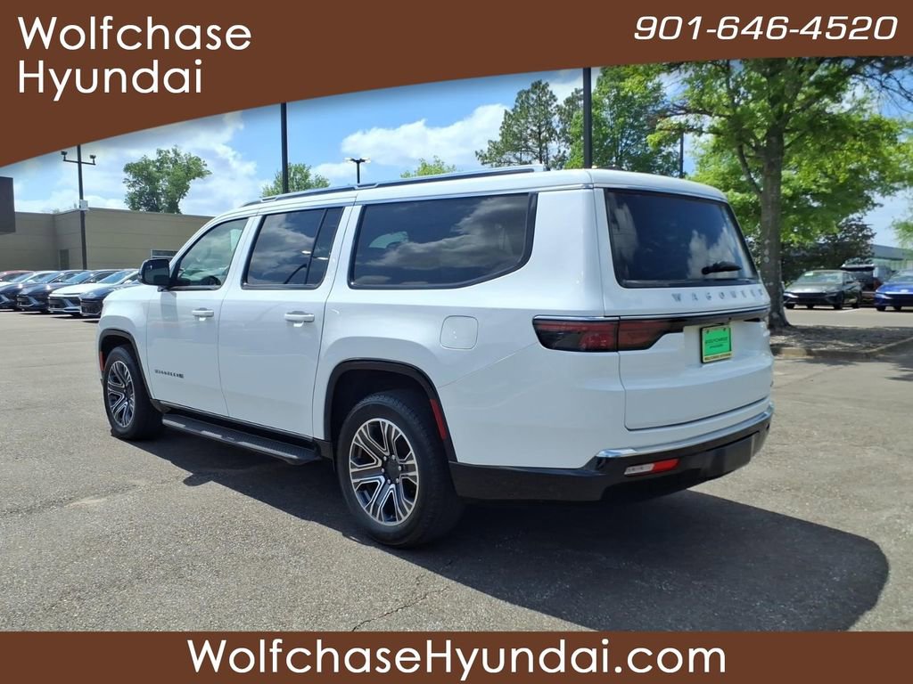 Used 2024 Jeep Wagoneer L Series II image 3