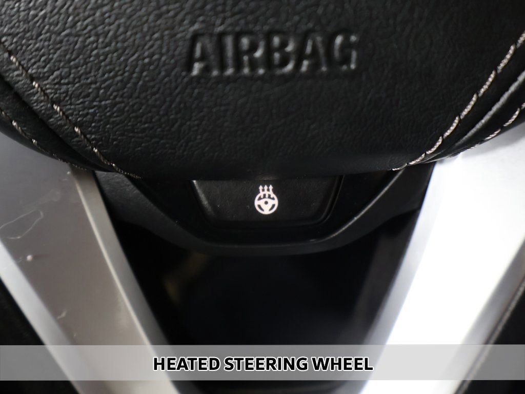 Used 2022 BMW 530i xDrive w/ M Sport Package image 9