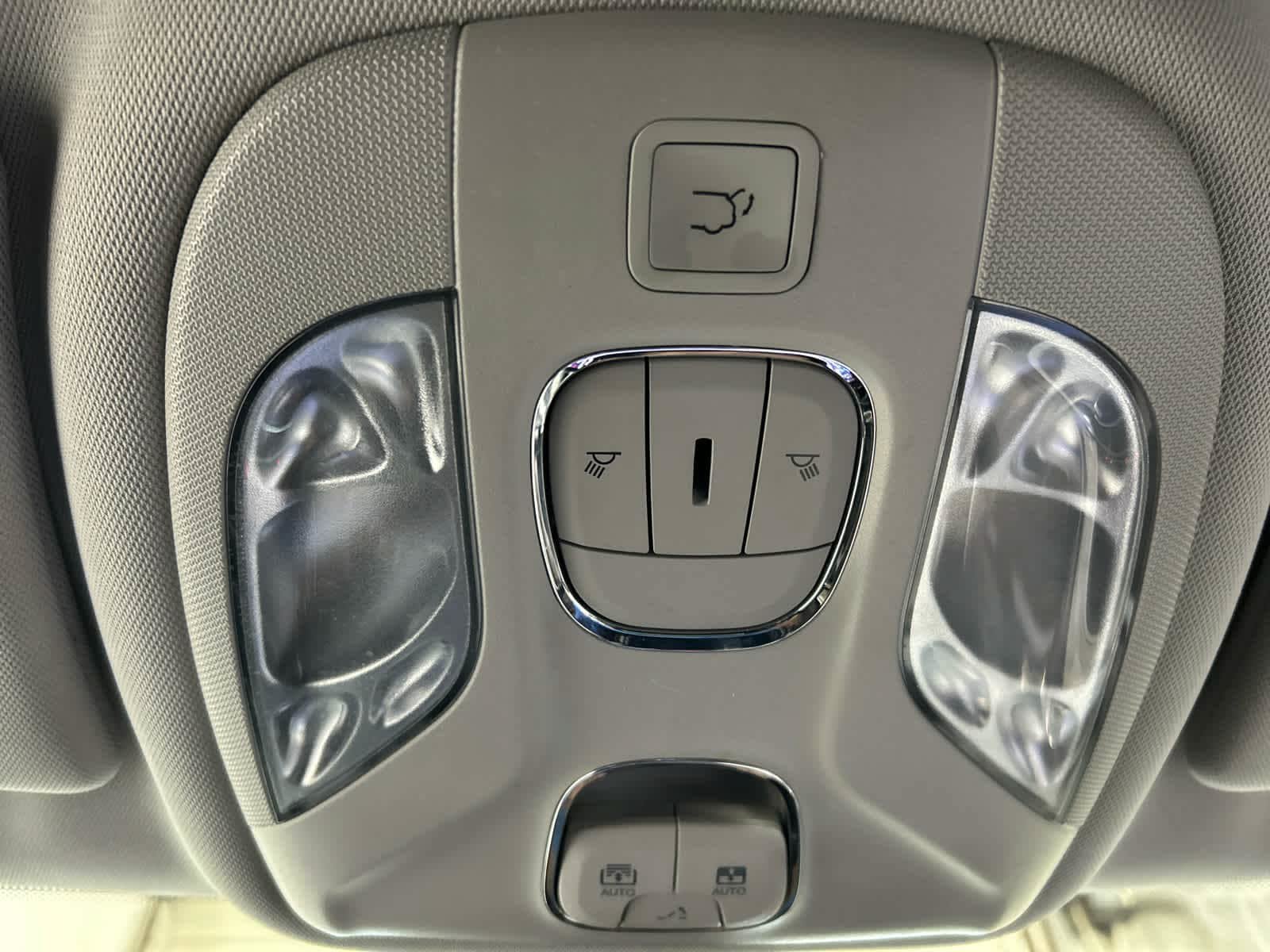 Used 2022 Jeep Compass Trailhawk AWD/4WD image 7