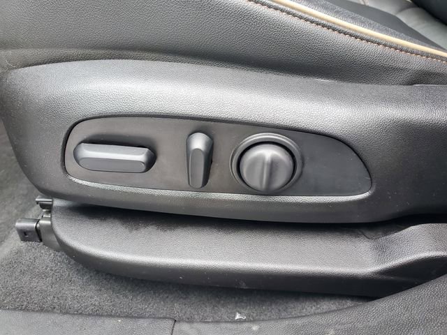 Certified 2019 Chevrolet Blazer Premier w/ Sun and Wheels Package image 24